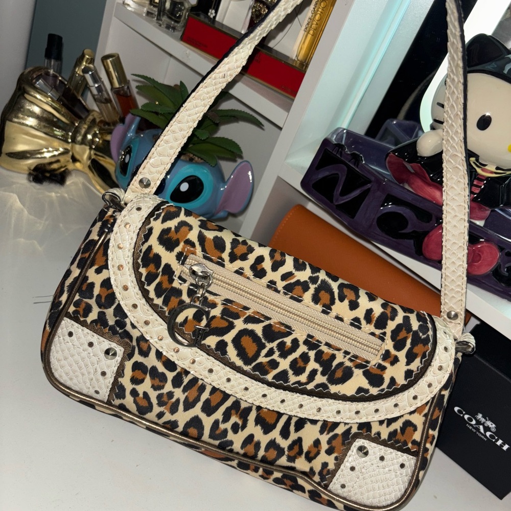 Y2K Guess Leopard Print Shoulder Bag with G Charm